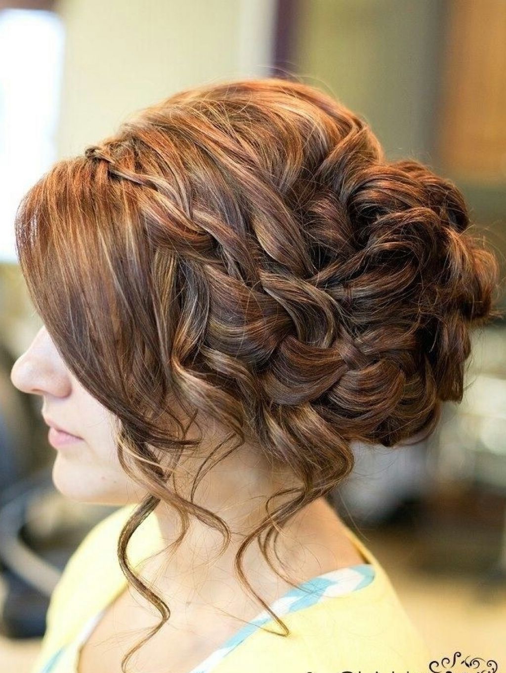 14 Prom Hairstyles For Long Hair That Are Simply Adorable