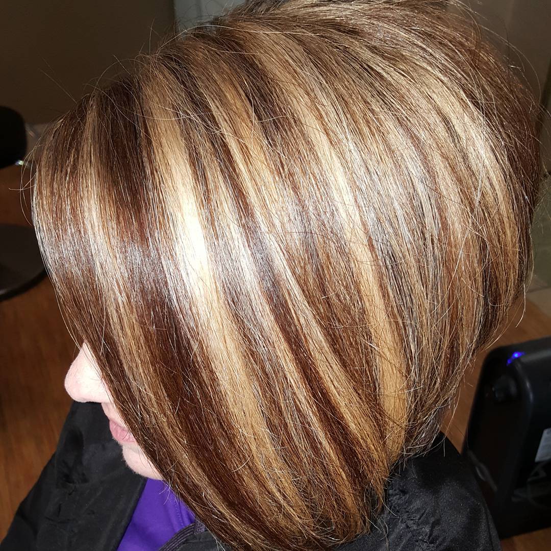 brown highlights short hair