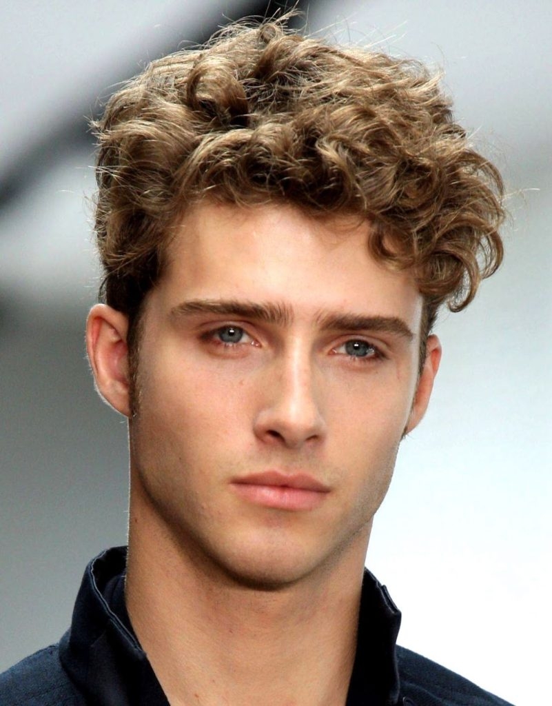 12 Teen Boy Haircuts and Hairstyles That are Currently in Vogue