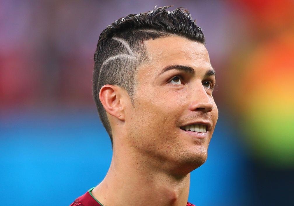 Soccer Haircuts: 15 Best Hairstyles For Soccer Players and 