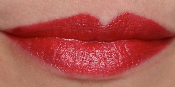 Avon Lipsticks: These Color Precise Lipsticks Aren’t For Jokes